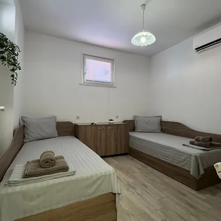 Pensiune Lora 3*